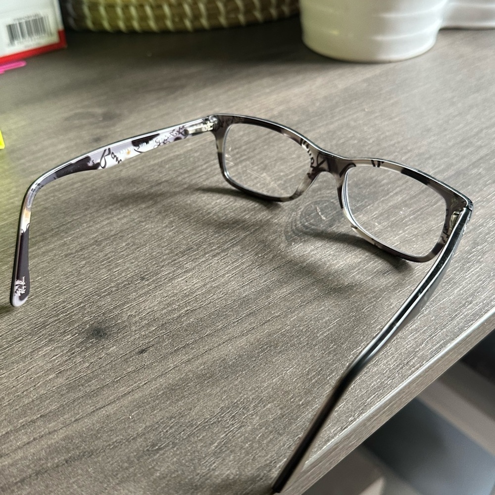 Ray-Ban Frames - image 3